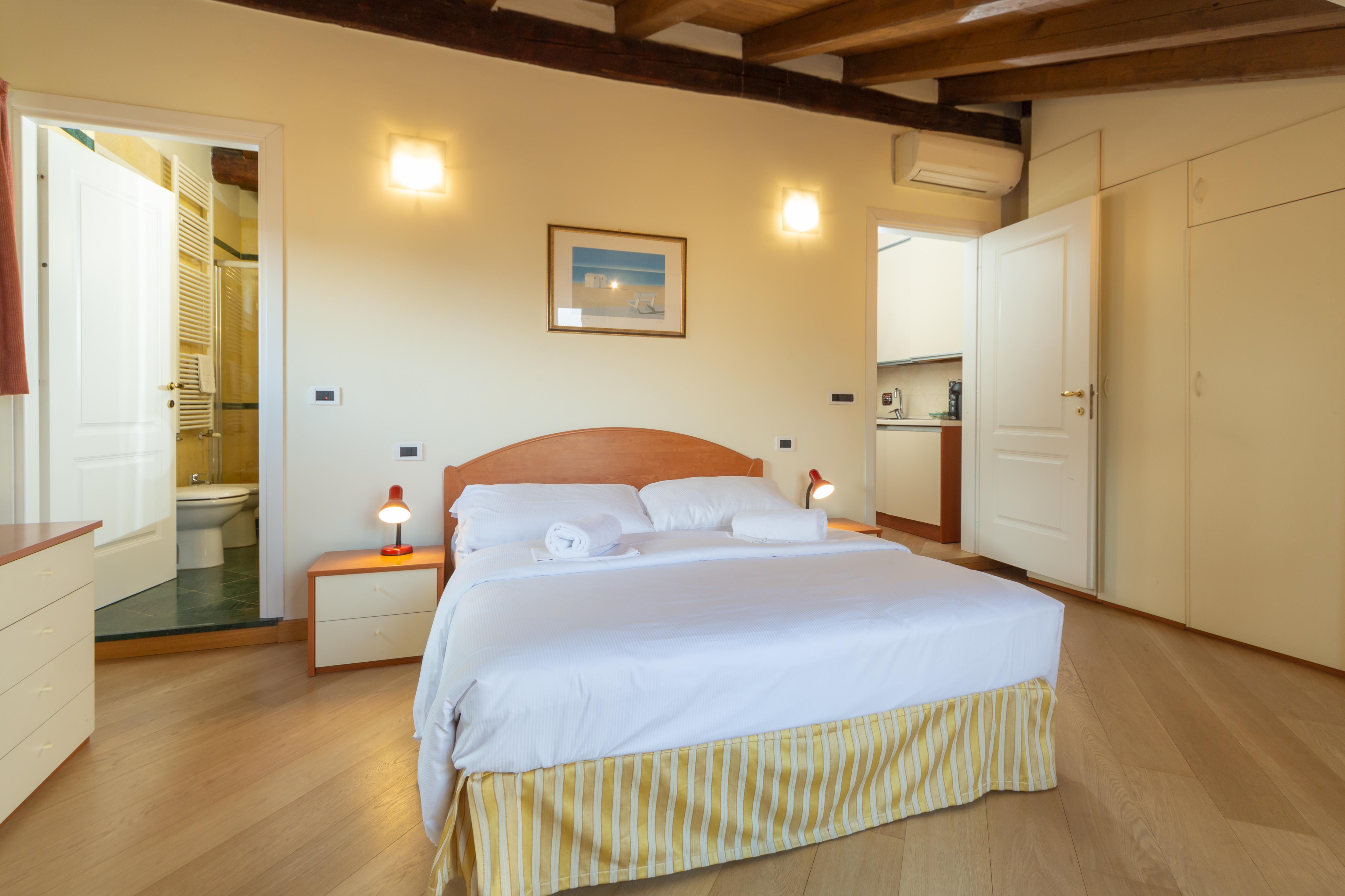 Santo Stefano Apartments - Bolognarooms Ngoại thất bức ảnh