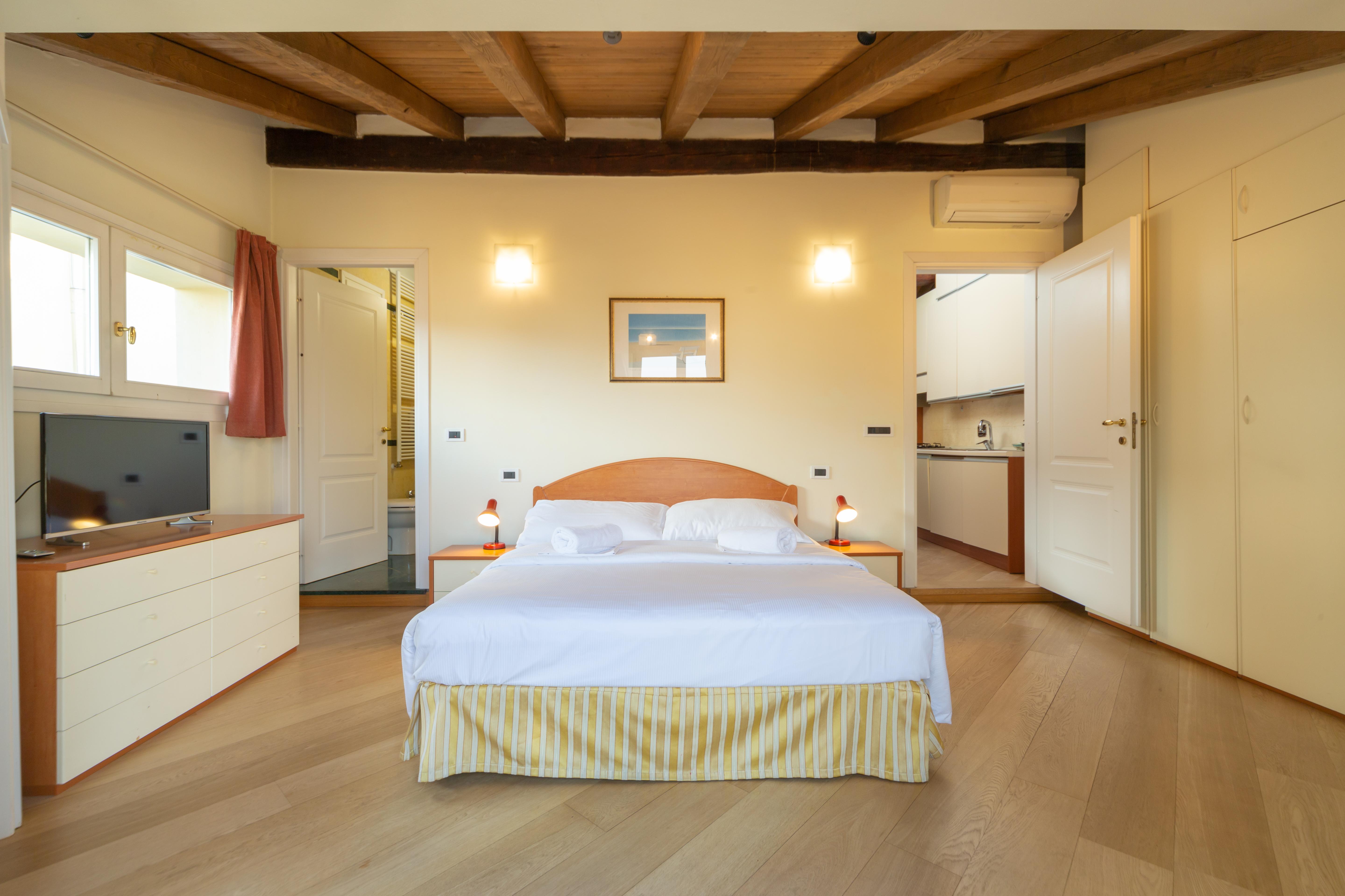 Santo Stefano Apartments - Bolognarooms Ngoại thất bức ảnh