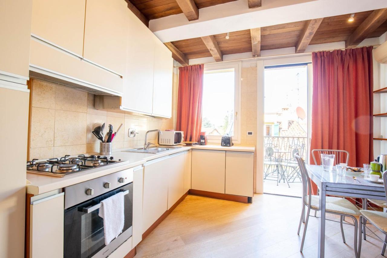 Santo Stefano Apartments - Bolognarooms Ngoại thất bức ảnh
