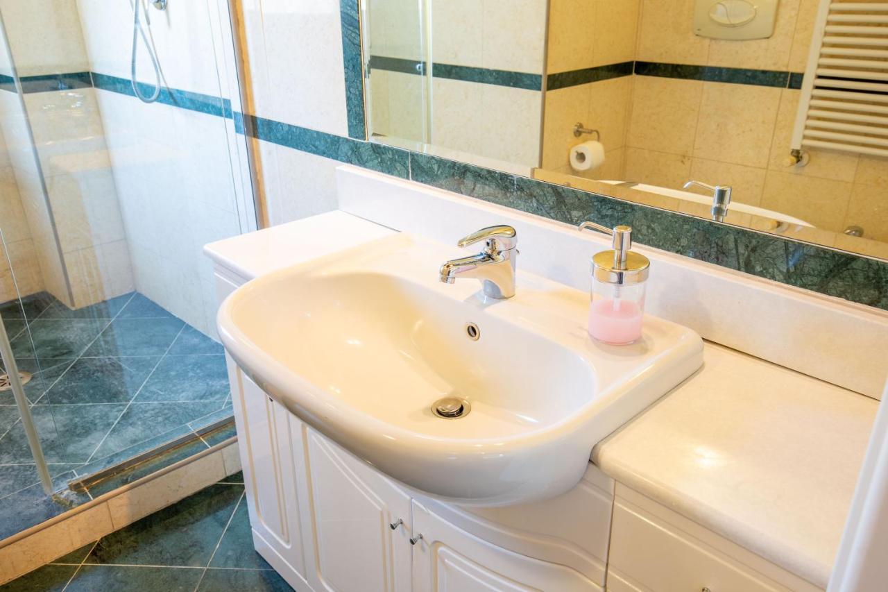 Santo Stefano Apartments - Bolognarooms Ngoại thất bức ảnh